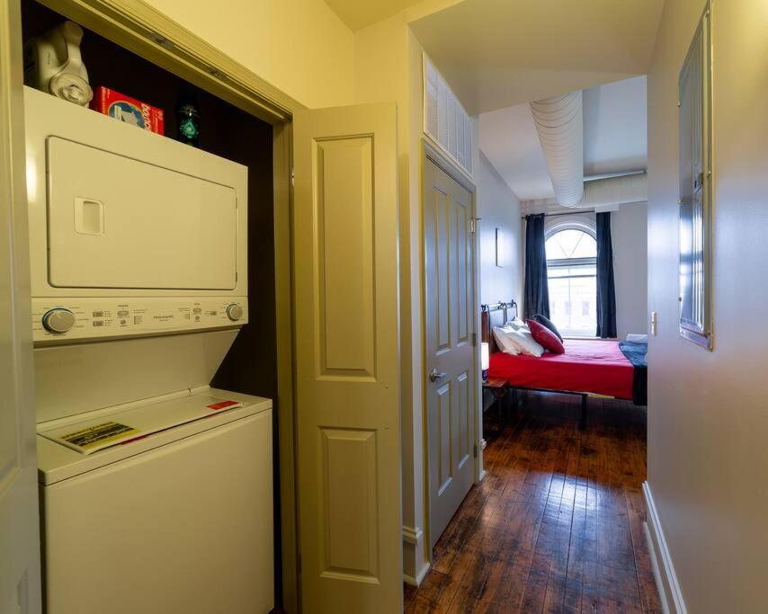 Апартаменты King Bed W/ Panoramic Views Of Dt! Рочестер Экстерьер фото